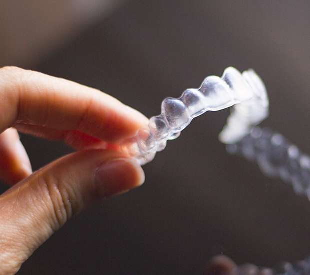 海沃德和弗里蒙特经济实惠的 Invisalign 隐形矫正器