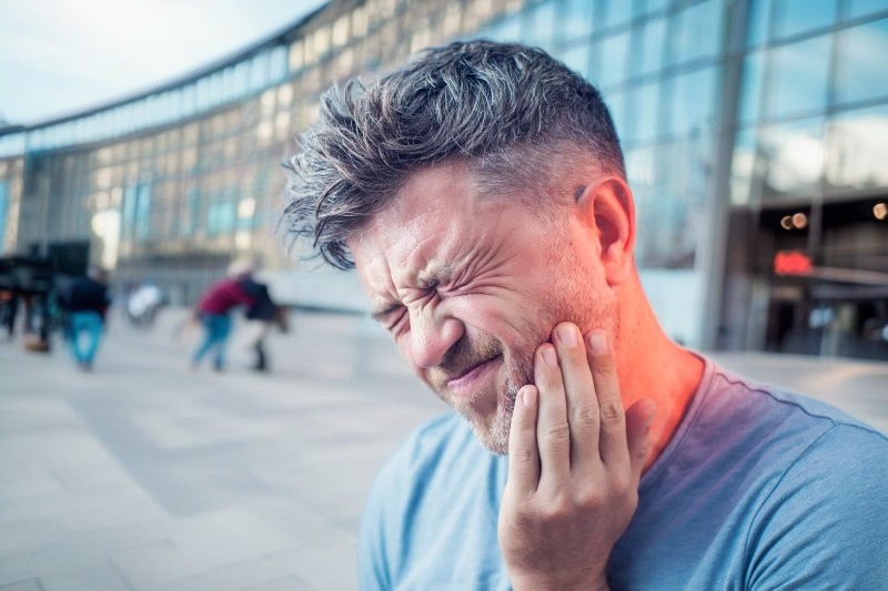 Tooth Extractions Near Me, Toothache Dental Emergencies